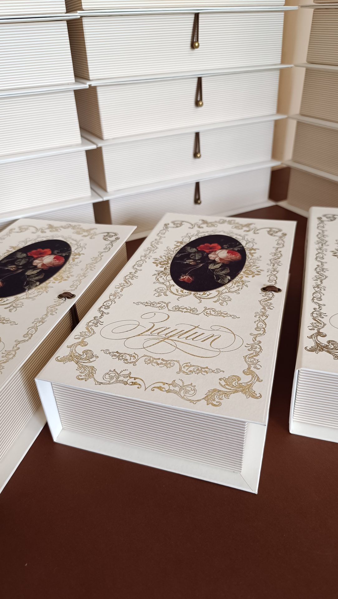 Коробка-книжка на резинке
